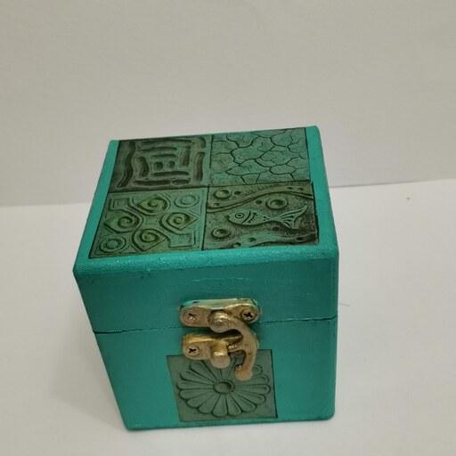 جعبه ی کوچک هفت سانتی چوبی مناسب برای کادو دادن و بسیار کاربردی