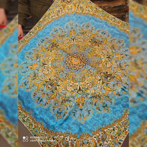 رومیزی سنتی ترمه اعلاء تراکم 180 هفت رنگ زمینه ابریشم سایز یک در یک