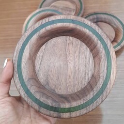 پیش دستی چوبی،  از چوب گردو با لبه رنگی (قطر 14)