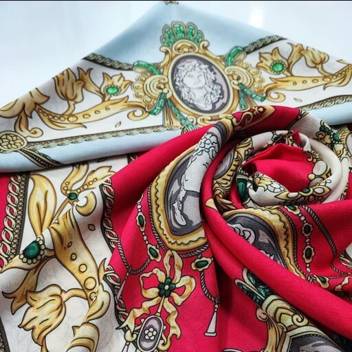 روسری حریرطرح دار قواره 140 جنس پارچه حریر کرپ  تنوع طرح و رنگ