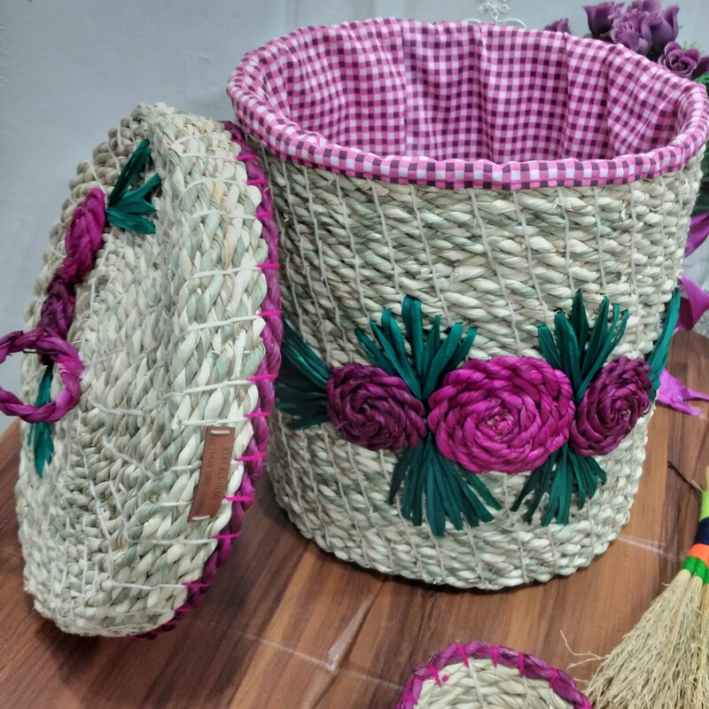 باکس برنج حصیری گلدار مناسب برنج و نظم دهنده اتاق و مناسب لباس و اسباب بازی گنجایش بزنج تا12 کیلو