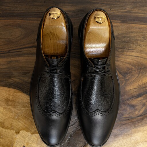 کفش مردانه چرم طبیعی مشکی مدل ششترک با ارسال رایگان 