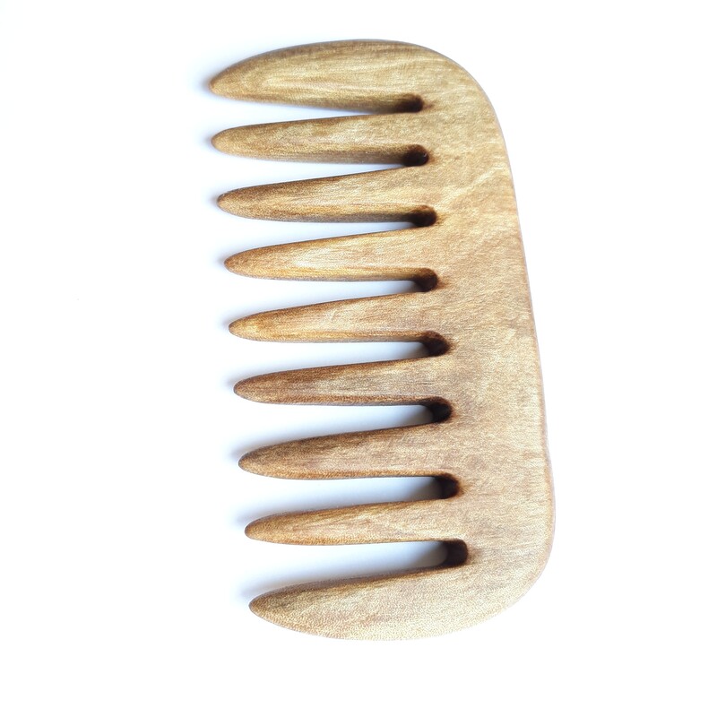 شانه چوبی جیبی چوب گردو دندانه درشت ده سانت چوب گردو یک تکه دستساز تولیدی چوبکده بیدسفید