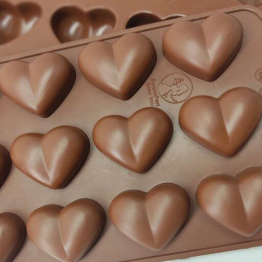 قالب سیلیکونی شکلات طرح قلب پروانه ابعاد 10 در 20 سانت برند سورنا پارت 