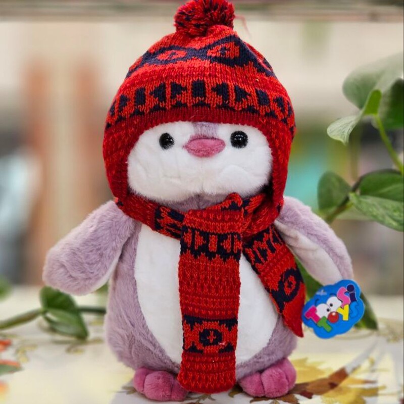 عروسک پنگوئن کلاه زمستانی
