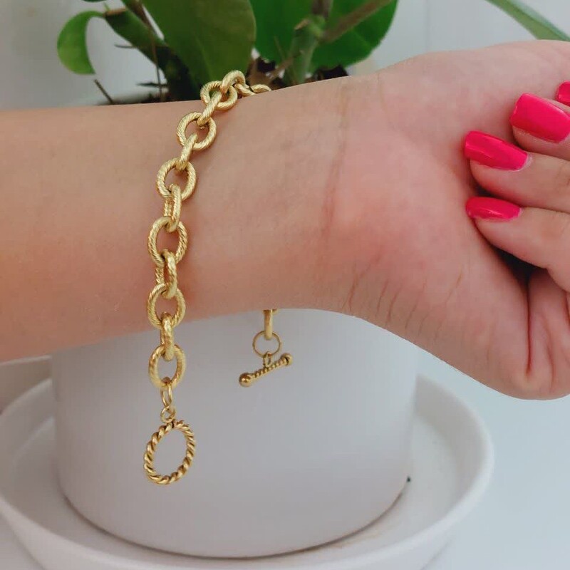دستبند طرح طلا دستبند زنانه 