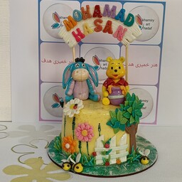 تاپر کیک تولد مجسمه ضد آب عروسک پو با اسم مورد نظر شما 
