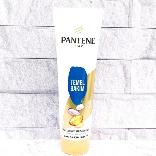 ماسک نرم کننده و تغذیه کننده مو داخل حمام پنتن (pantene)