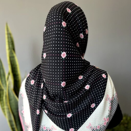 روسری گل گلی اکسپلوری خاص و شیک جنس سوپر کرپ طرح عیدانه