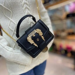 کیف مشکی با زنجیر و یراق طلایی