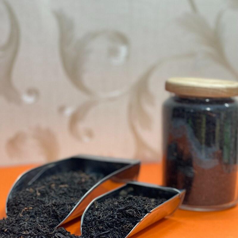 چای سیاه سرگل ساچمه ای(وزین) 1402 لاهیجان نیم کیلویی