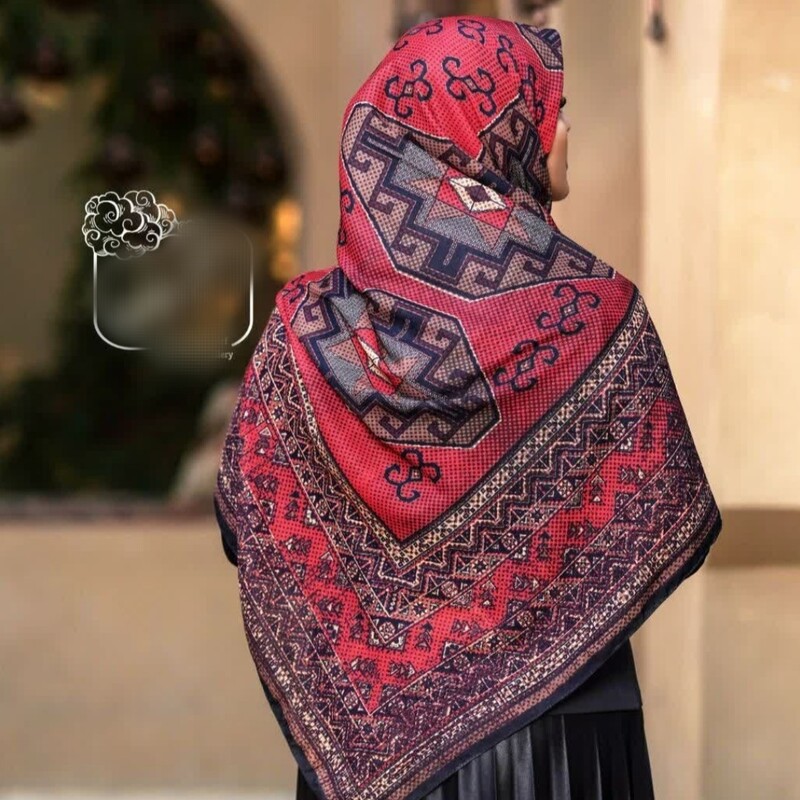 روسری نخی سنتی طرح گلیم قرمز