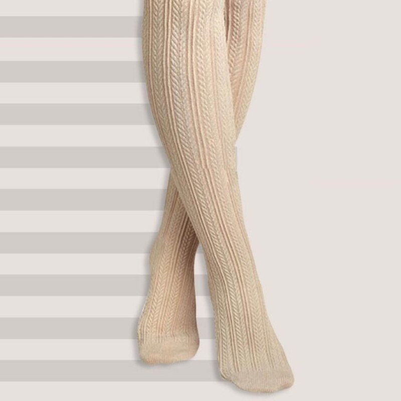 جوراب شلواری دخترانه طرح گندمی رنگ کرم جهت اطلاع از سایز قسمت توضیحات را مطالعه کنید  فقط سایز ایکس لارج موجوده