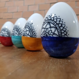 تخم مرغ رنگی 