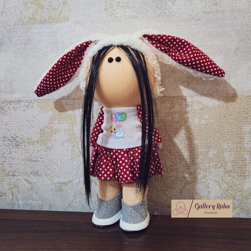 عروسک روسی کلاه خرگوشی ( 20 سانتی)