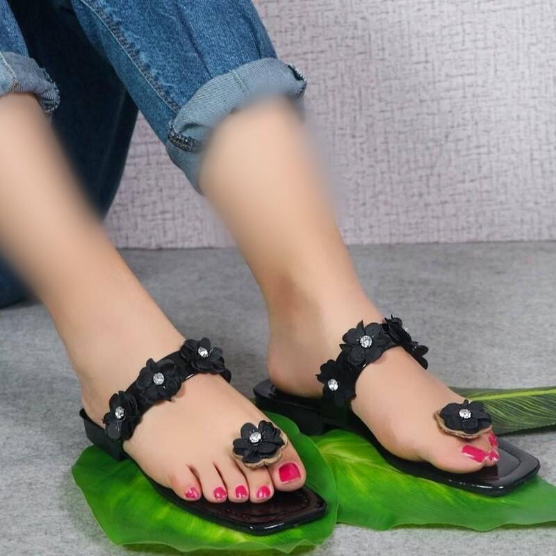 صندل مدل شکوفه(37تا40)- صندل دخترانه- دمپایی زنانه- دمپایی دخترانه- کفش روفرشی- کفش تابستانی- کفش