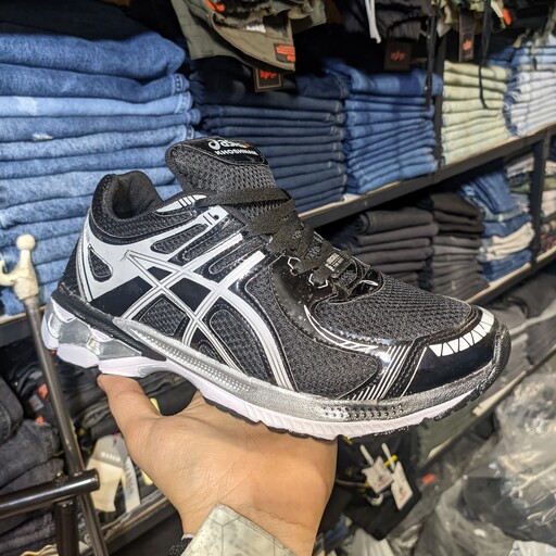 کتونی آسیکس asics