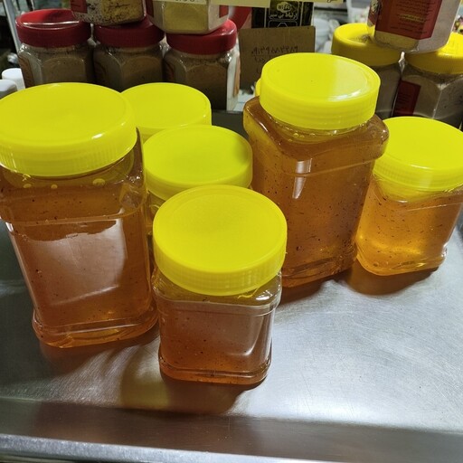 عسل گون انگبین عسل گون گز اصل و خالص به ضمانت آزمایشگاه ساکارز زیر دو