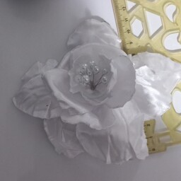 گل پارچه ای زانفیکسی درشت برای نصب روی لباس 