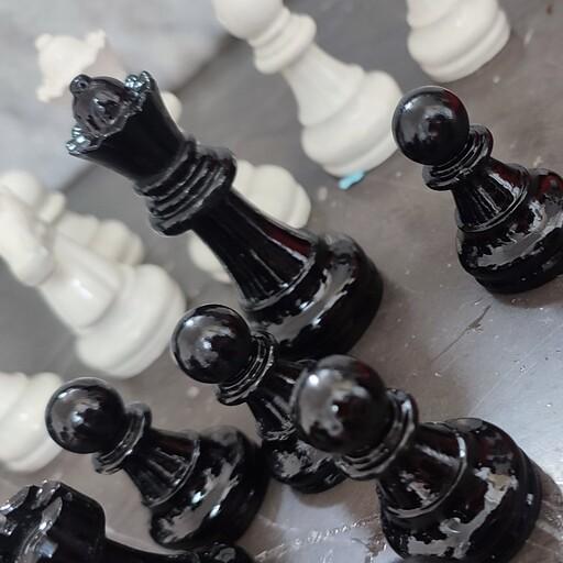 شطرنج سنگی در رنگ های مختلف با صفحه پارچه ای با ارسال رایگان
