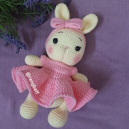 عروسک خرگوش بافتنی سیسمونی   نوزاد هدیه تولد فانتزی لباس  صورتی مهربافه