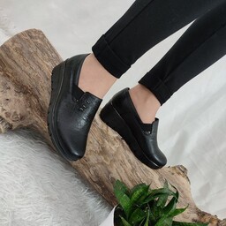 کفش طبی زنانه لژ دار مدل ژوپیتر نگینی سایز37تا41 کیفیت عالی ارسال رایگان کفش لژدار زنانه کفش طبی کفش اداری کفش راحتی