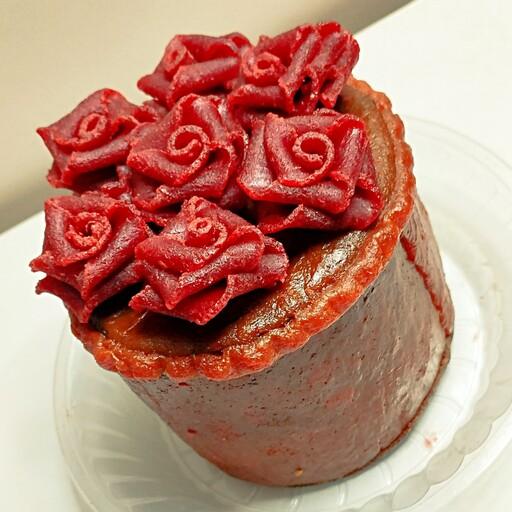 کیک لواشکی گل رز چرخشی