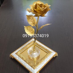 فروش تک و عمده گل روکش طلا شناسنامه دار همراه با باکس رومیزی و پایه کریستالی 