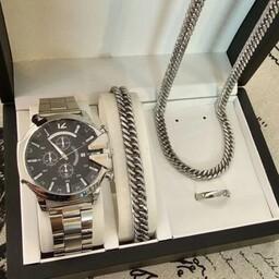 ساعت  مردانه برند دیزل شاخدار نقره ای همراه دستبند کارتیر و حلقه و گردنبند