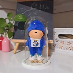 عروسک پسر استقلالی با حباب شیشه ای قابل سفارش در سایز های مختلف و بدون حباب  و روی پایه 
