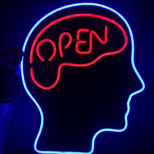 تابلو نئون طرح open mind زمینه مشکی ابعاد 40 در 32 با یکسال ضمانت