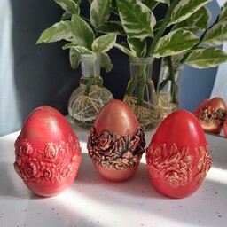  یک تخم مرغ پتینه گل برجسته در رنگ های مختلف قابل شستشو  ارتفاع 8سانتیمتر