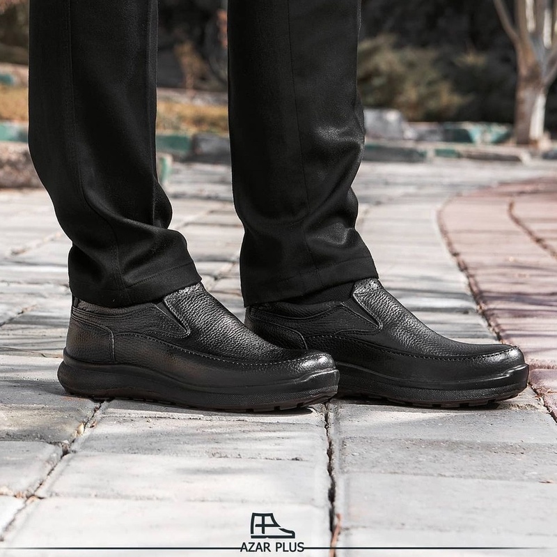 کفش مردانه طبی تمام چرم طبیعی مارک اذرپلاس رویه چرم گاوی،استر و کفی چرم بزی ،زیره پیو سایزبندی از 40 تا 45