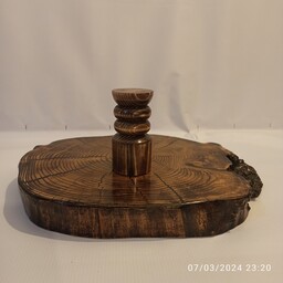 شمعدان چوبی خراطی شده از چوب روسی