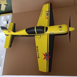 هواپیمای کنترلی yak 54