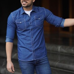 پیراهن مردانه اندامی جنس جین نازک مدل دوجیب دور رنگ آبی و ذغالی سایز L XL 2XL با کیفیت عالی و رنگ ثابت