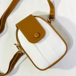 کیف زنانه و دخترانه رنگ سفید عسلی مدل دکمه ای