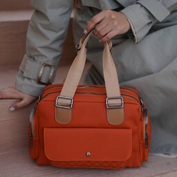 کیف جدید عید 1403
رنگ بندی زیبا
دوشی و دستی
سبک وزن و جادار
ابعادحدودا20 در30
جنس خارجی درجه یک و با کیفیت ارسال رایگان