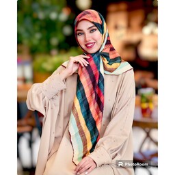 روسری نخی  سیا اسکارف طرح رنگین کمان دور دست دوز قواره 140با رنگ بی نظیر و خاص(ارسال رایگان)