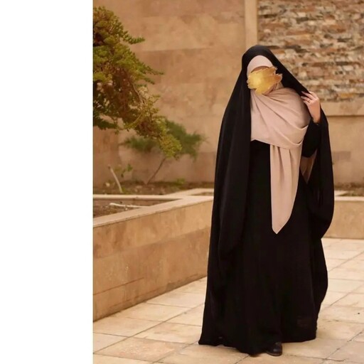 چادر مشکی ایرانی مدل حسنی کمری  جنس کرپ درجه یک ایران از قد 150 تا 170