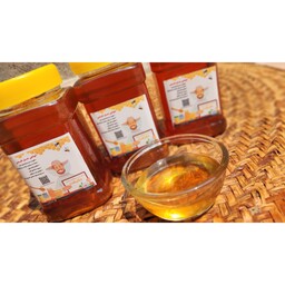 عسل طبیعی چهل گیاه  اعلاء با طعم بی نظیر  (یک کیلویی)