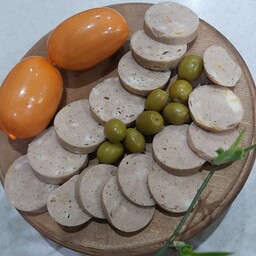 سوسیس فرانکفورتر پنیری  خانگی ، با گوشت گوساله و مرغ  نیم کیلو  