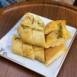 کاک مخصوص سوغات کرمانشاه باروغن نباتی وخوش طعم پخت روز 600گرم