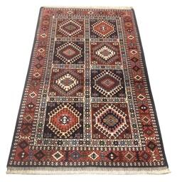 فرش دستباف قشقایی یلمه شیراز خِشتی شکروی کد 11218