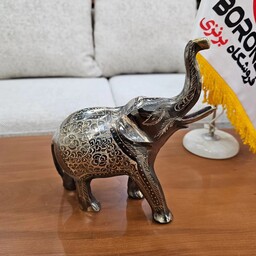 مجسمه فیل برنزی سیاه قلم سایز متوسط قلمزنی دست