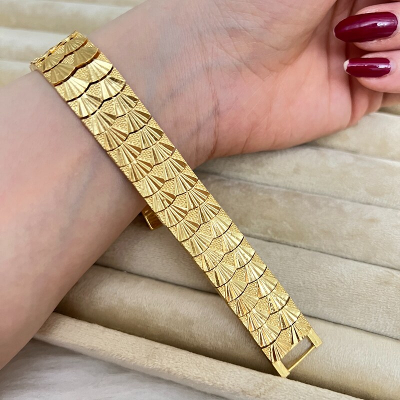 دستبند زنانه حصیری برابر با اصل طلای استیل آبکاری طلا رنگ ثابت ضد حساسیت درجه یک