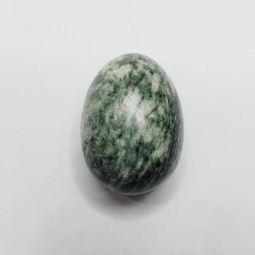 جاسپر خالدار سبز معدنی با کیفیت فرکانس و قیمت عالی،گوی تراش تخم مرغی(88گرم)