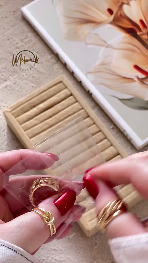 انگشتر دفرمه طلایی