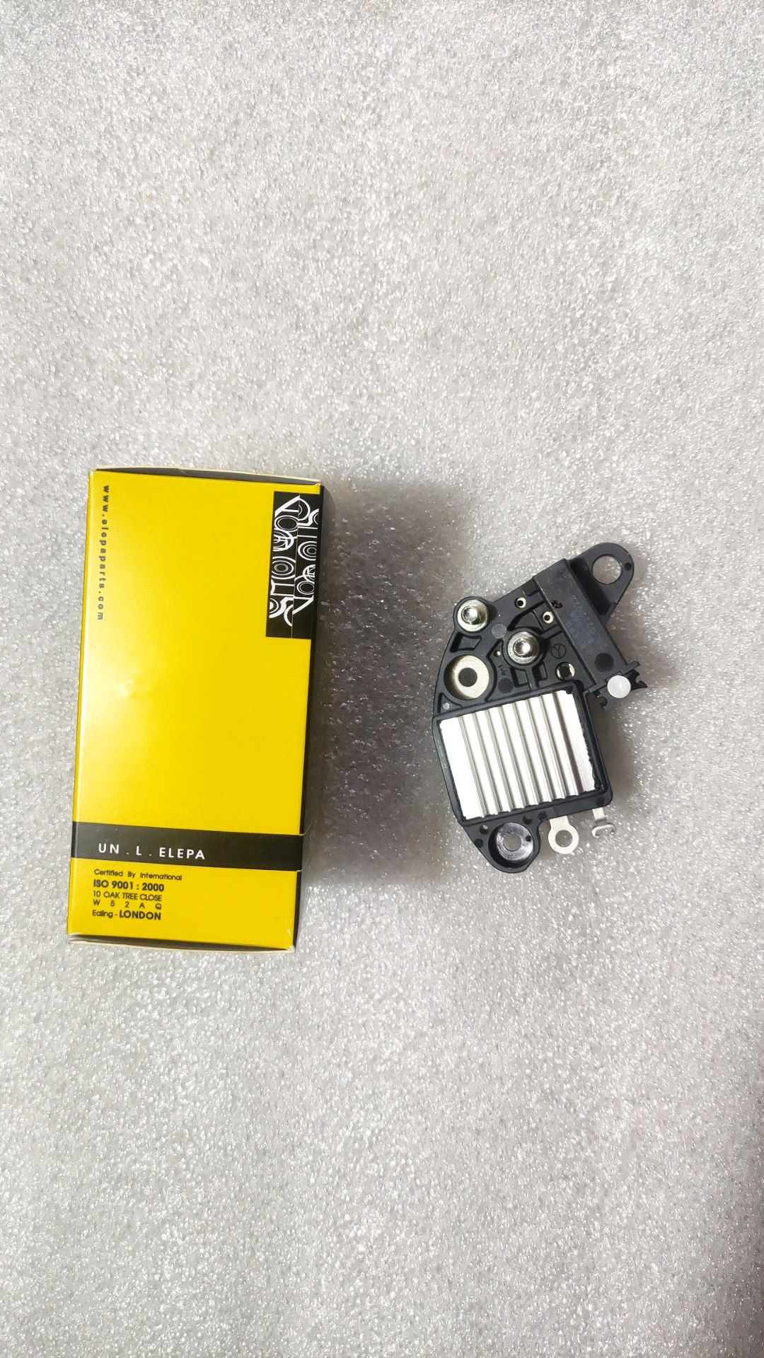 آفتامات دینام آریزو، چری مدل دو پیچ برند ELEPA