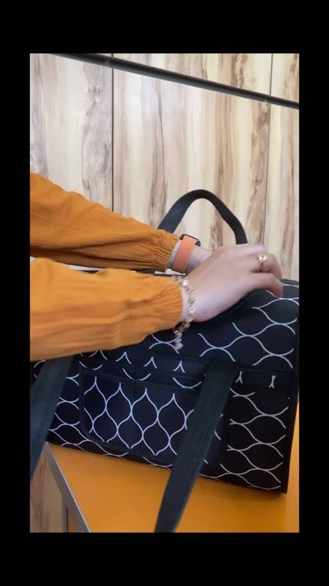 ساک مسافرتی،کیف پیک نیکی،کیف نوزادی،ساک ورزشی( 4 تکه) طرح زنبوری قیمت مناسب